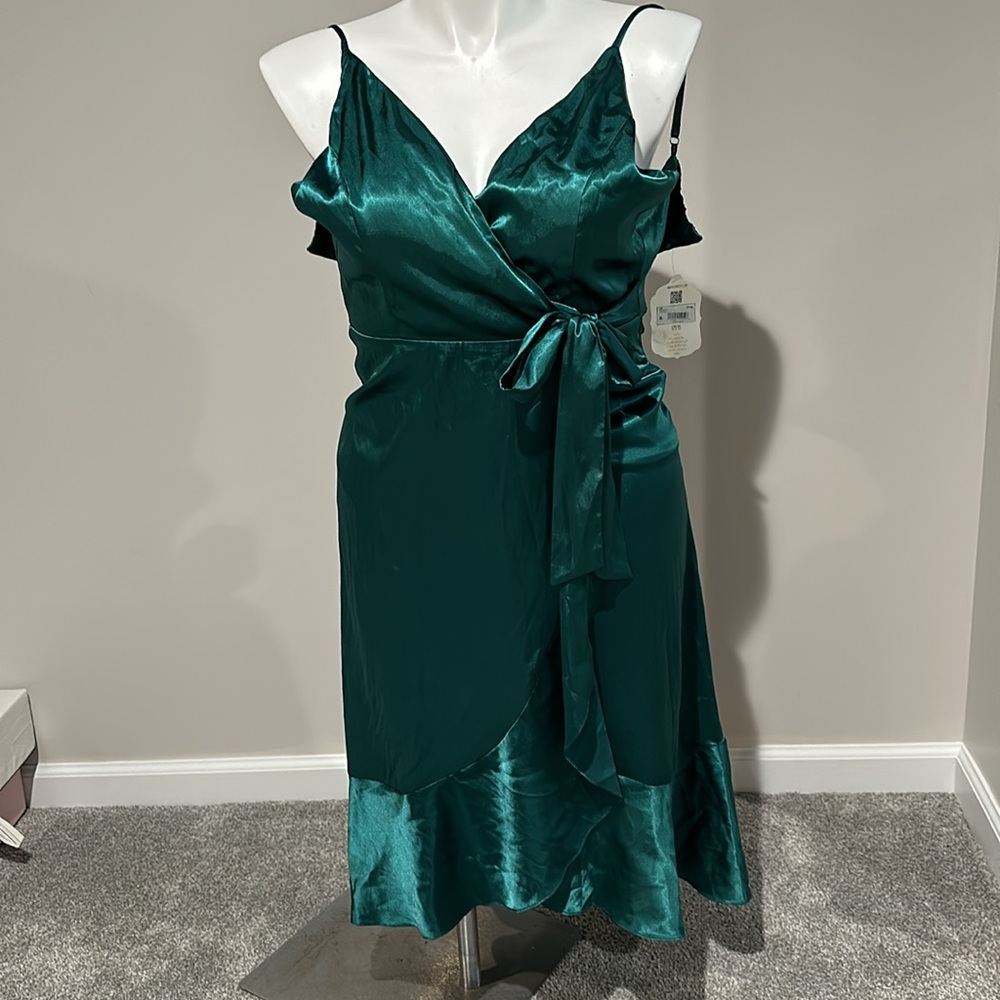 NWT Altar’d State Ava Satin Illusion Wrap Dress size M hunter green